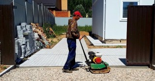 Устройство въезда на участок Новомосковск, цена от 50436 руб.